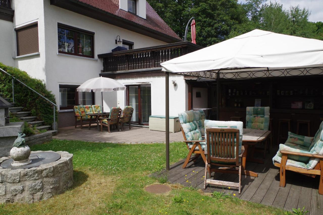Gaestehaus Gaens - Ferienzimmer Schirgiswalde-Kirschau Exterior foto